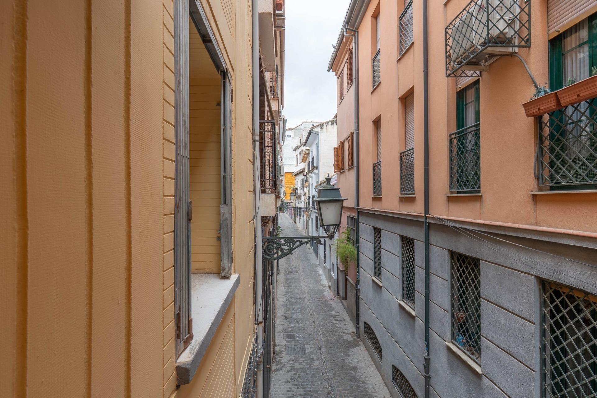 Piso de 84 m² en Granada