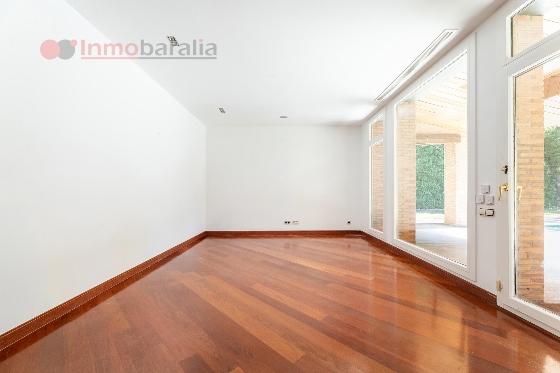 Pis de 800 m² a Pozuelo de Alarcón