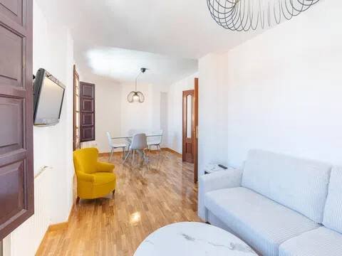 Pis de 84 m² a Oviedo