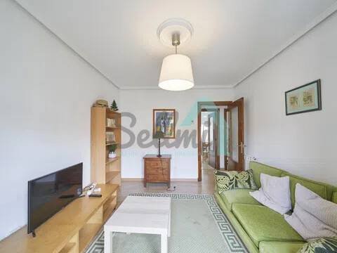 Piso de 82 m² en Oviedo