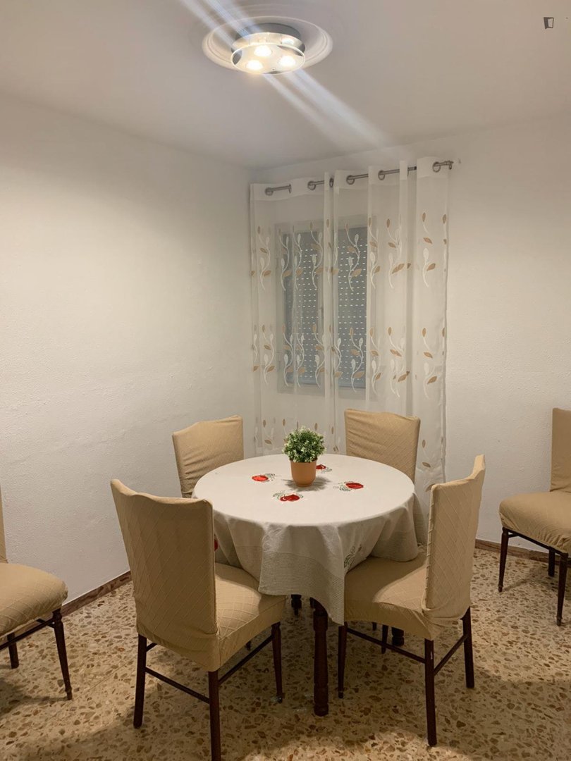 Piso de 80 m² en Sevilla