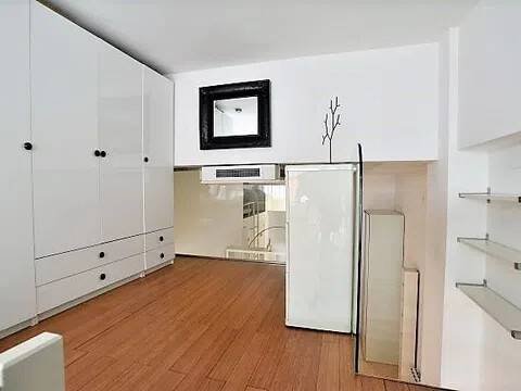 Wohnung 88 m² in Madrid