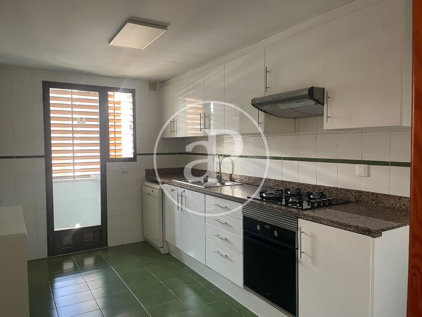 Wohnung 112 m² in Valencia