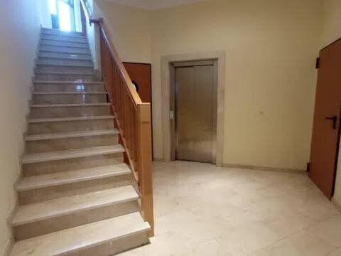 Piso de 93 m² en Oviedo