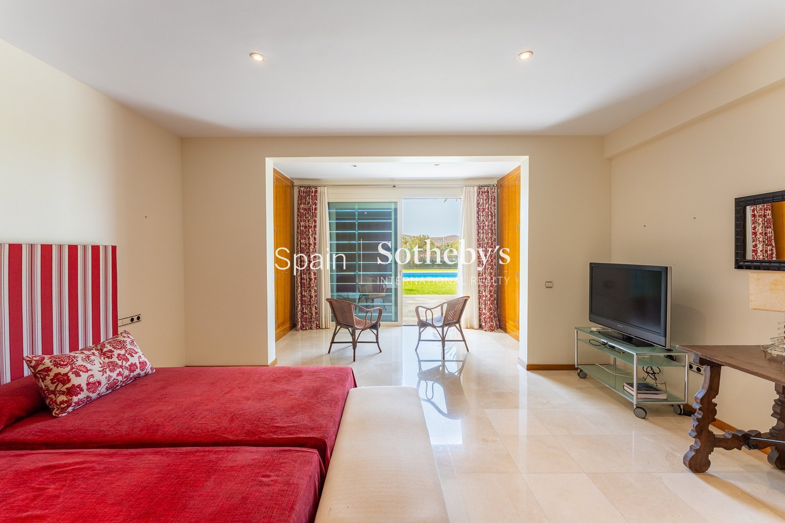 Casa de 742 m² en Arona