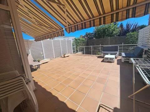 Casa de 250 m² en Ávila