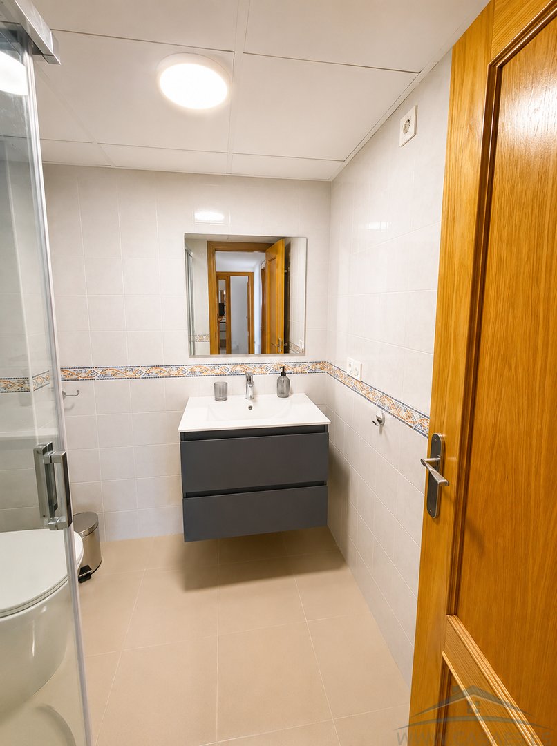 Piso de 143 m² en Roquetas de Mar