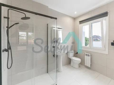Casa de 345 m² en Gijón