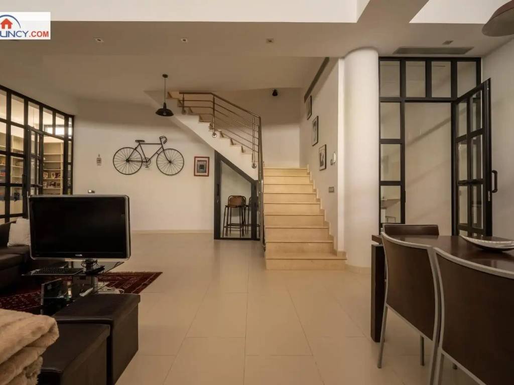 Casa de 372 m² en Dos Hermanas