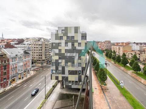 Piso de 120 m² en Oviedo