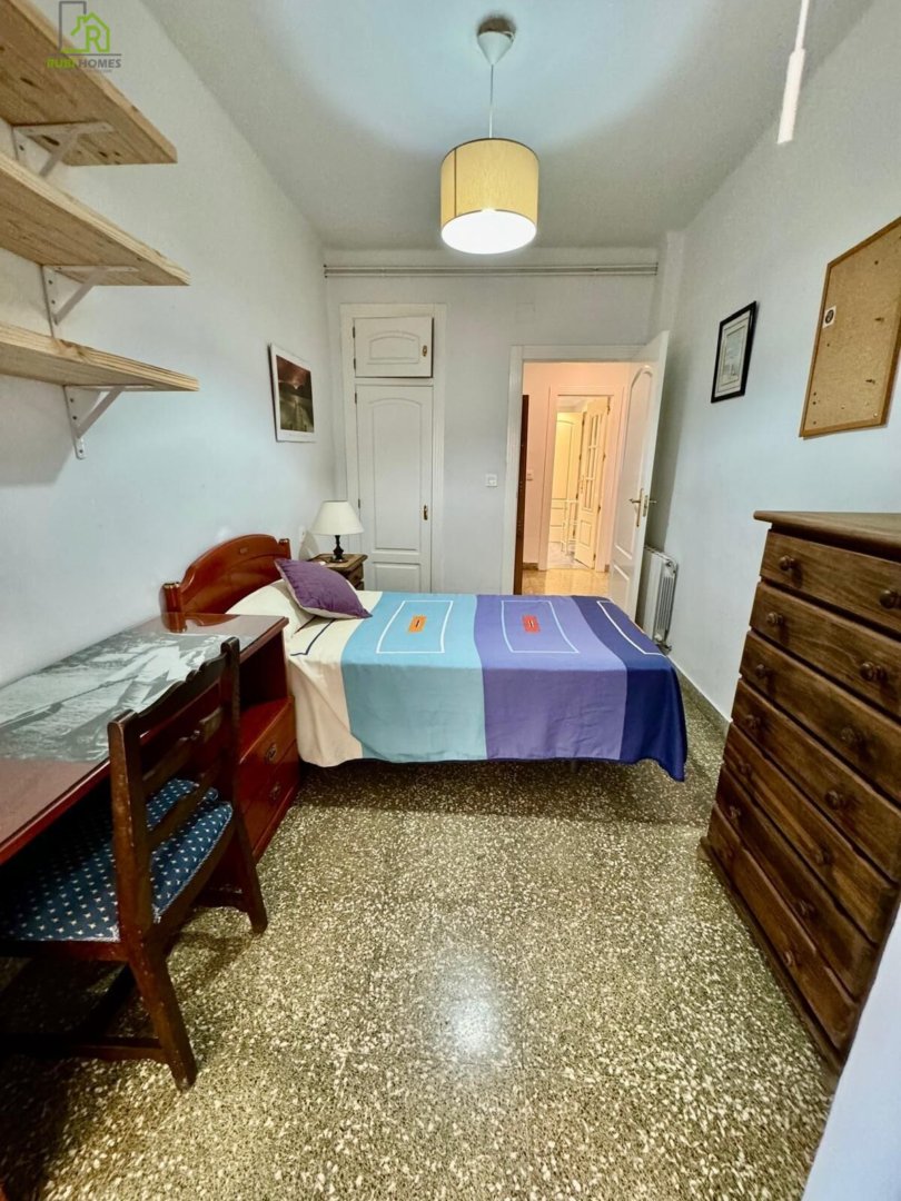 Piso de 161 m² en Granada
