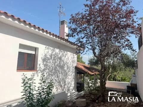 Casa de 171 m² en Olivella