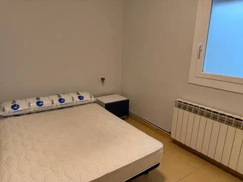 Habitación 140 m², Lérida
