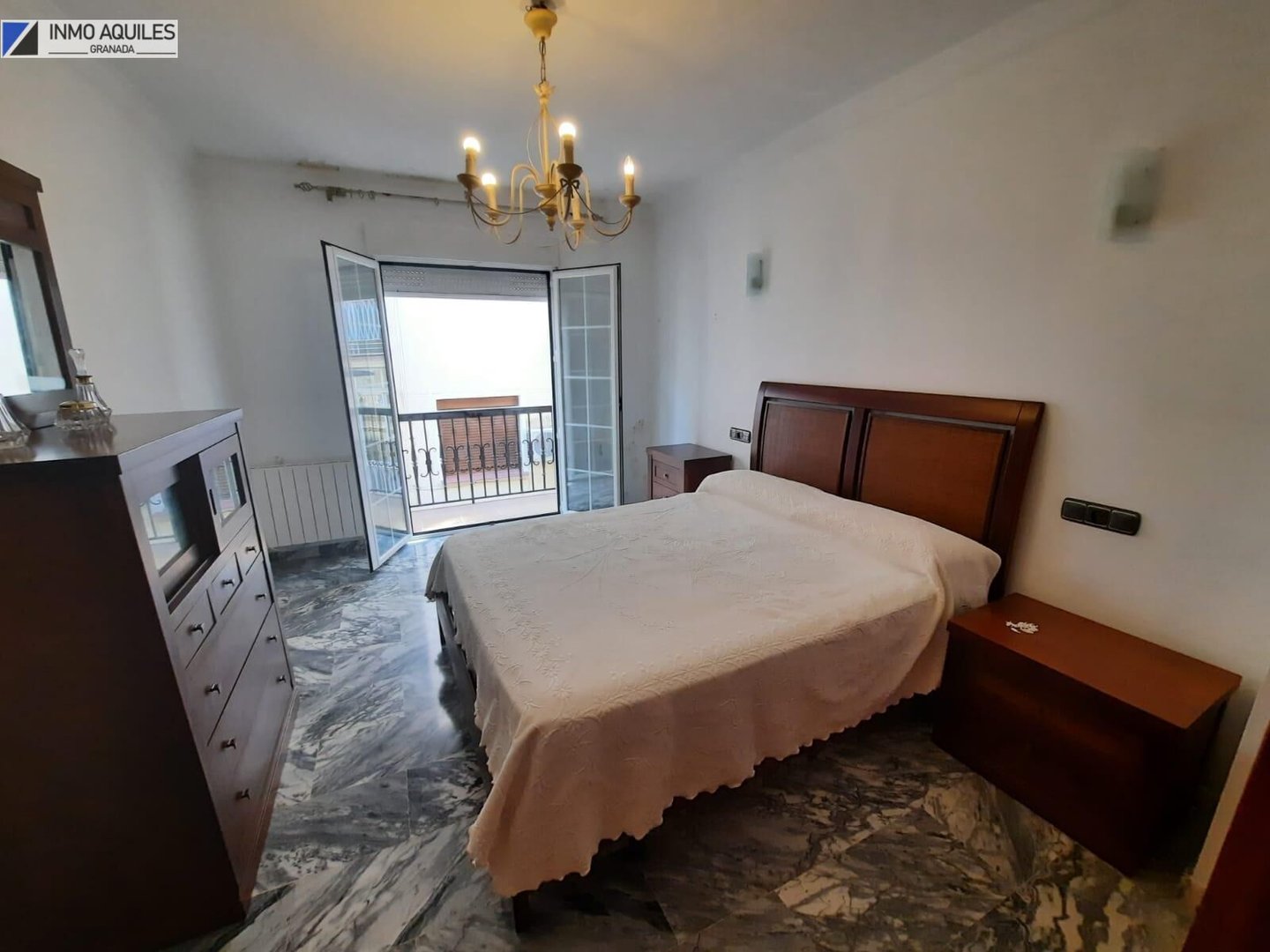 Piso de 100 m² en Granada