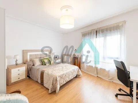 Habitación en alquiler, Oviedo