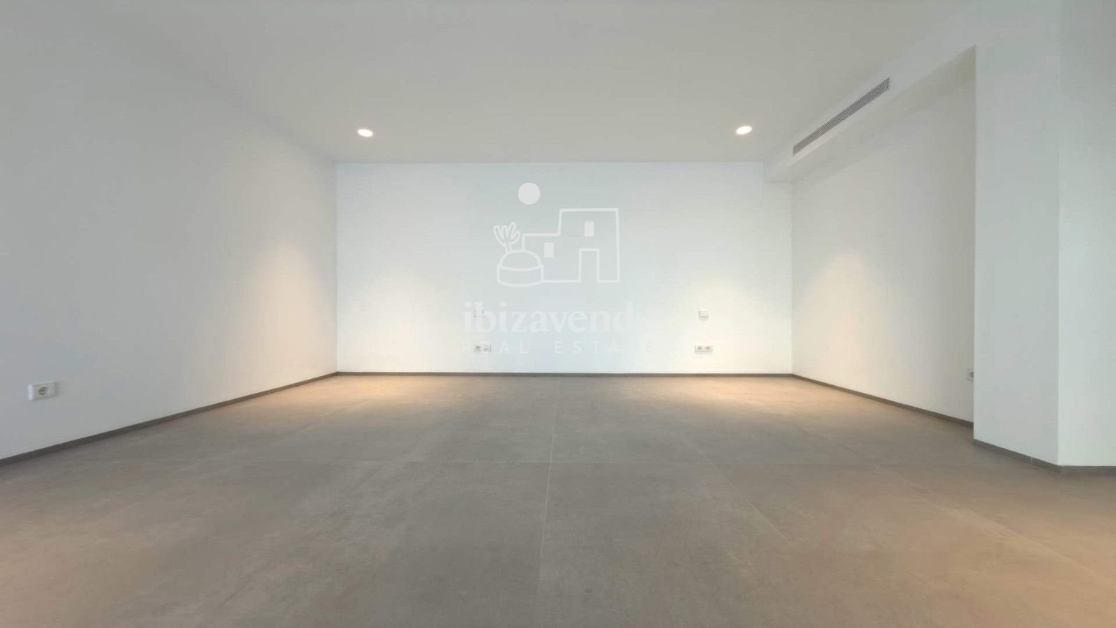Дом 595 м² в Santa Eulària des Riu