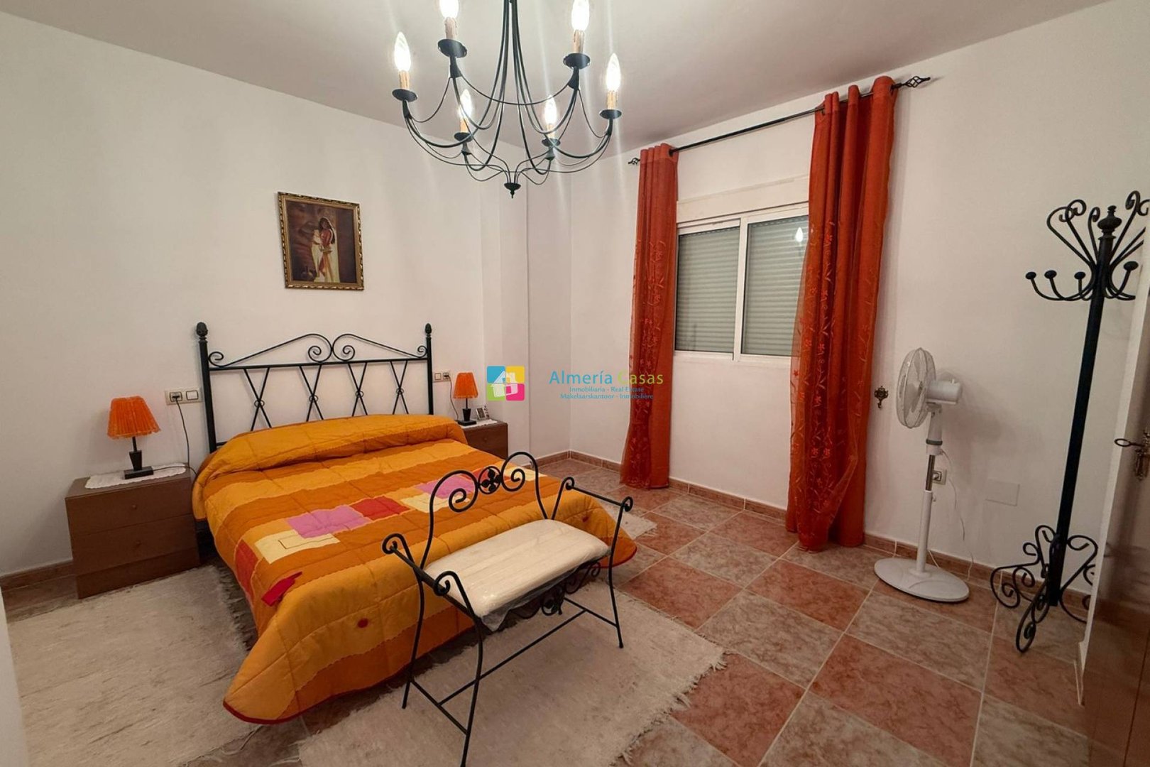 Casa de 163 m² en Cantoria
