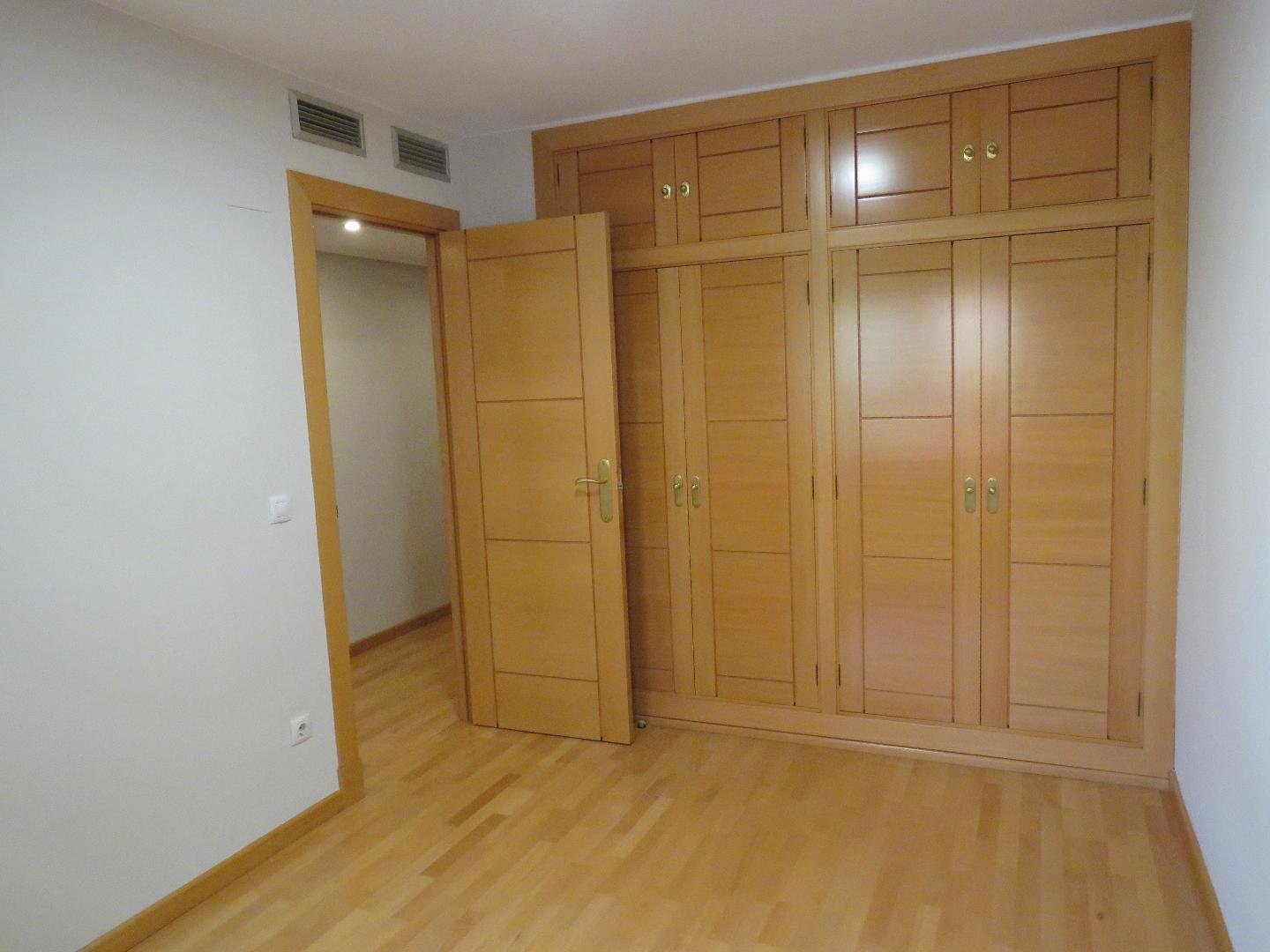 Pis de 355 m² a Saragossa