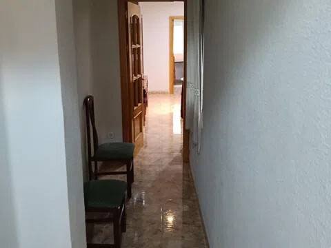 Piso de 100 m² en Granada