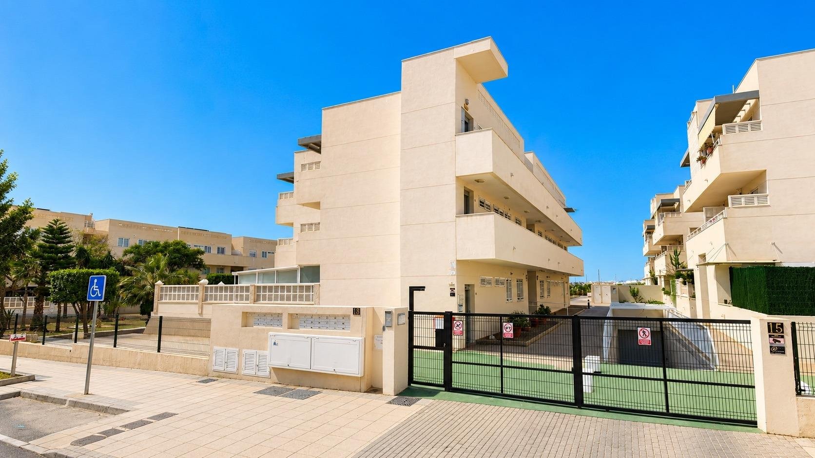 Piso de 108 m² en Almería
