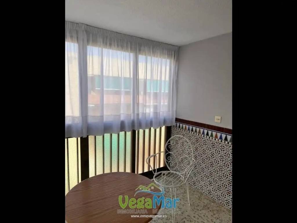Piso de 120 m² en Almuñécar