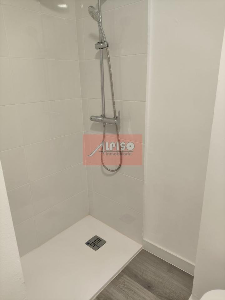 Pis de 81 m² a Ourense