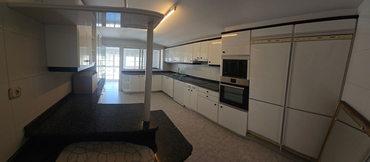 Pis de 204 m² a Ourense