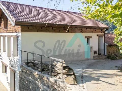 Casa de 200 m² en Mieres