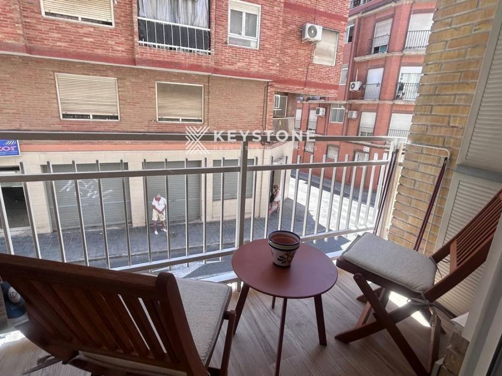 Piso de 90 m² en Alicante