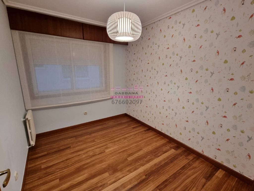 Piso de 140 m² en Vigo