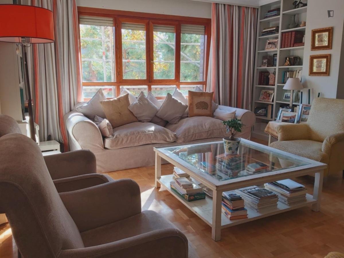 Habitació de lloguer, Madrid