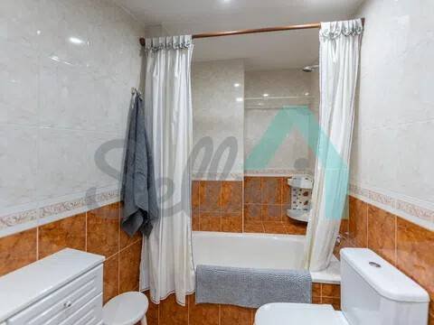 Pis de 63 m² a Oviedo