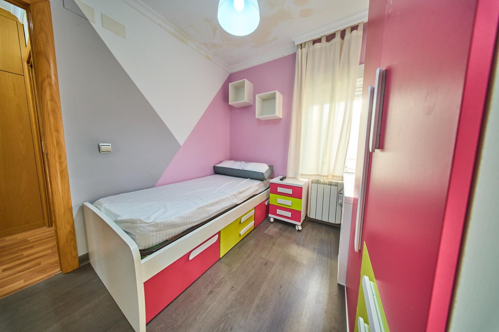 Flat 85 m² in Granada