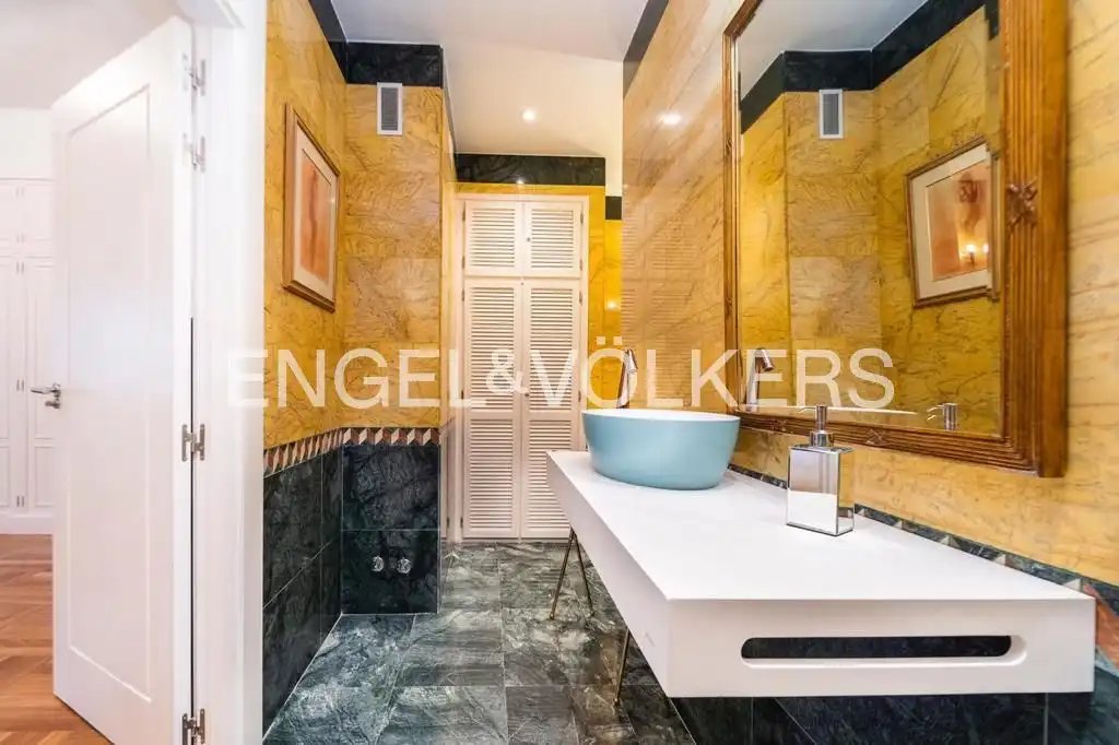 Piso de 242 m² en Madrid