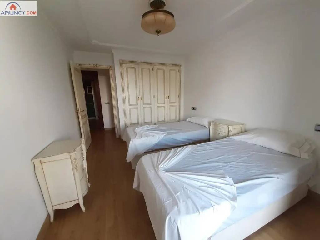 Piso de 120 m² en Sevilla