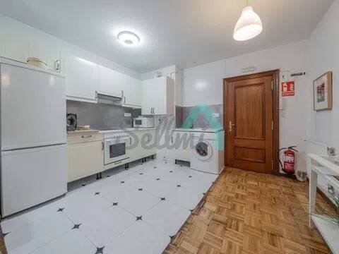 Piso de 89 m² en Oviedo