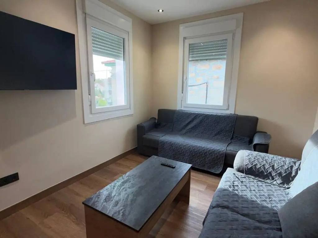 Casa de 100 m² en Ourense
