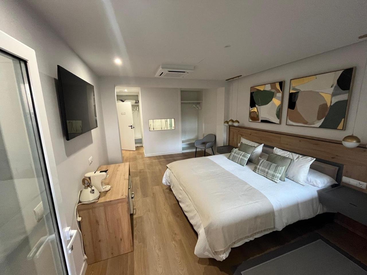 Habitación 210 m², Ponferrada