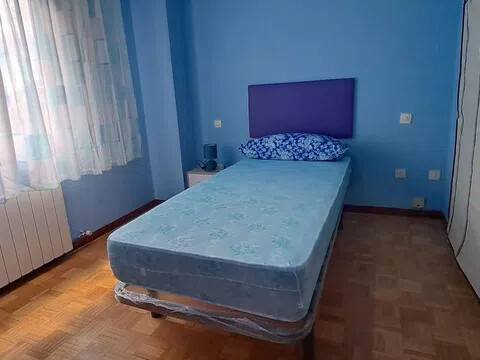 Habitación 120 m², Ávila