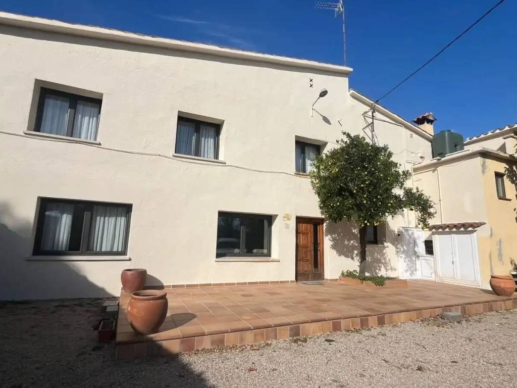 Piso de 311 m² en Riells i Viabrea