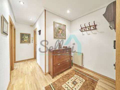 Piso de 106 m² en Oviedo