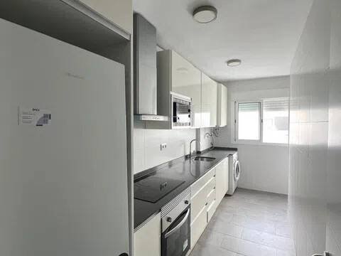 Flat 88 m² in Seville