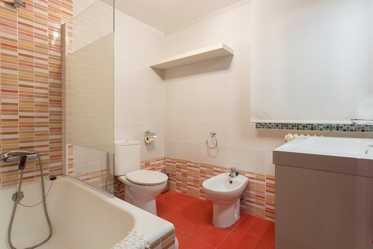 Wohnung 114 m² in Granada
