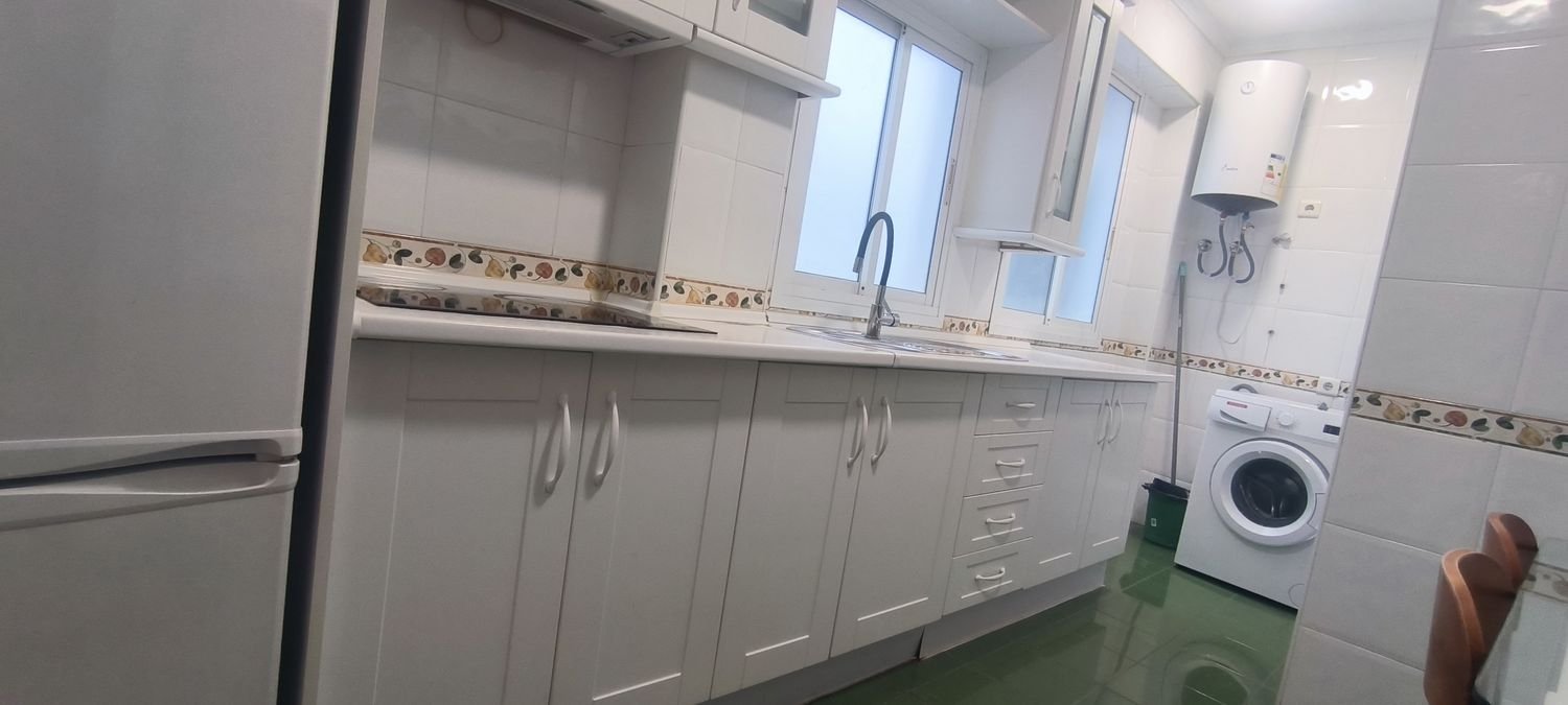 Piso de 75 m² en Almería