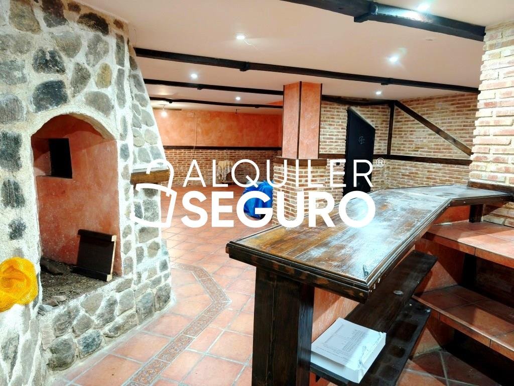 Casa de 220 m² en Fuenlabrada