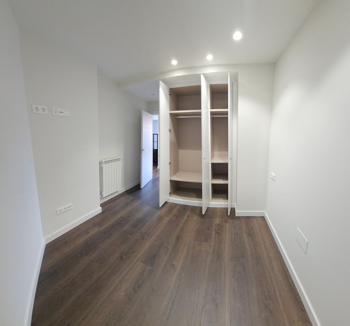 Piso de 74 m² en Ourense
