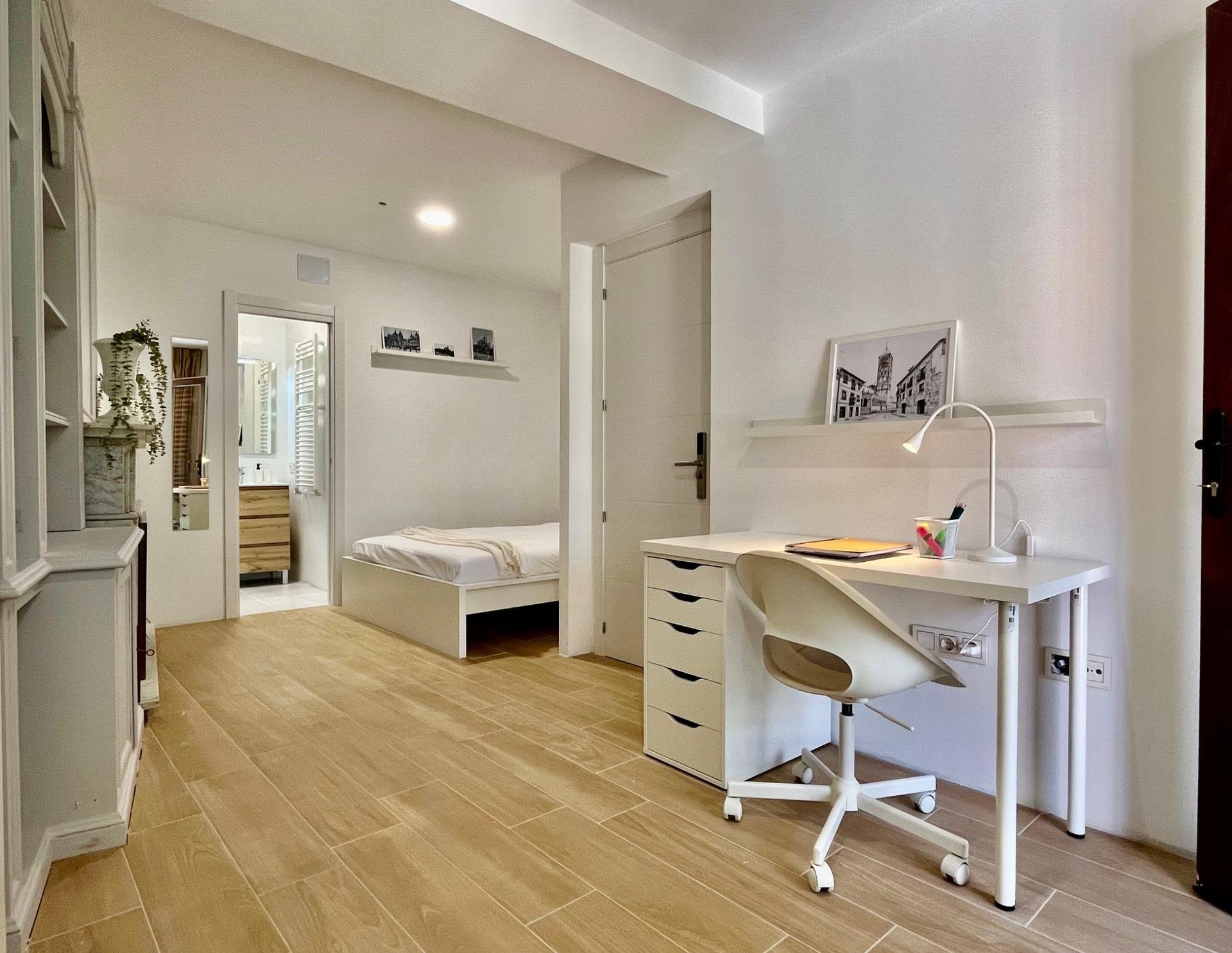 Habitación 358 m², Segovia