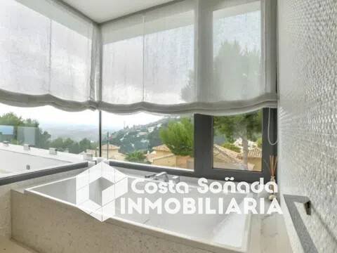 Casa de 1500 m² en Altea