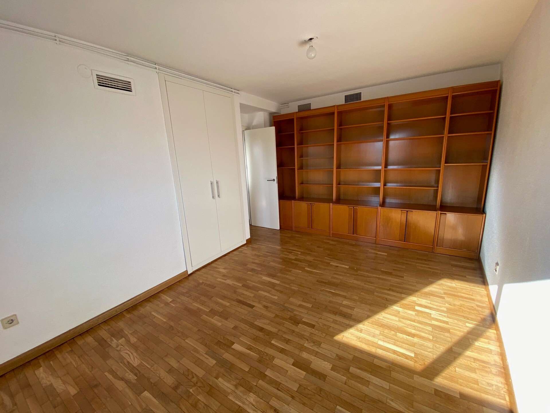 Piso de 90 m² en Badajoz