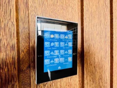 Casa de 496 m² en Vilaboa